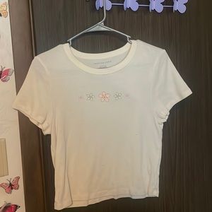 american eagle flower baby tee